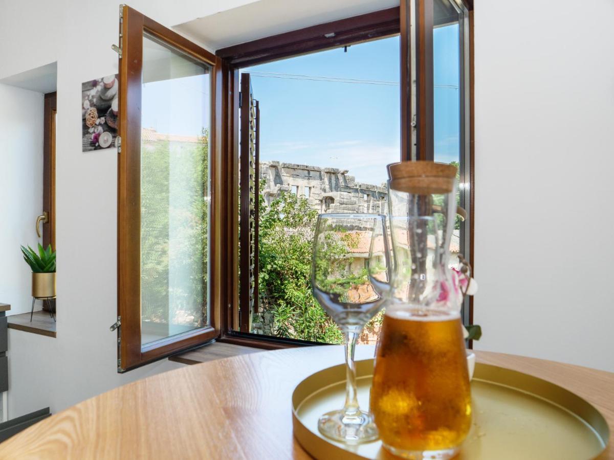 Arena Delight Studio Apartments Пула Екстер'єр фото